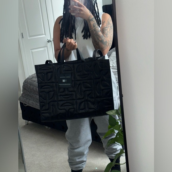 [SOLD] Moose Knuckles x Telfar Tote [Large] - Picture 4 of 10